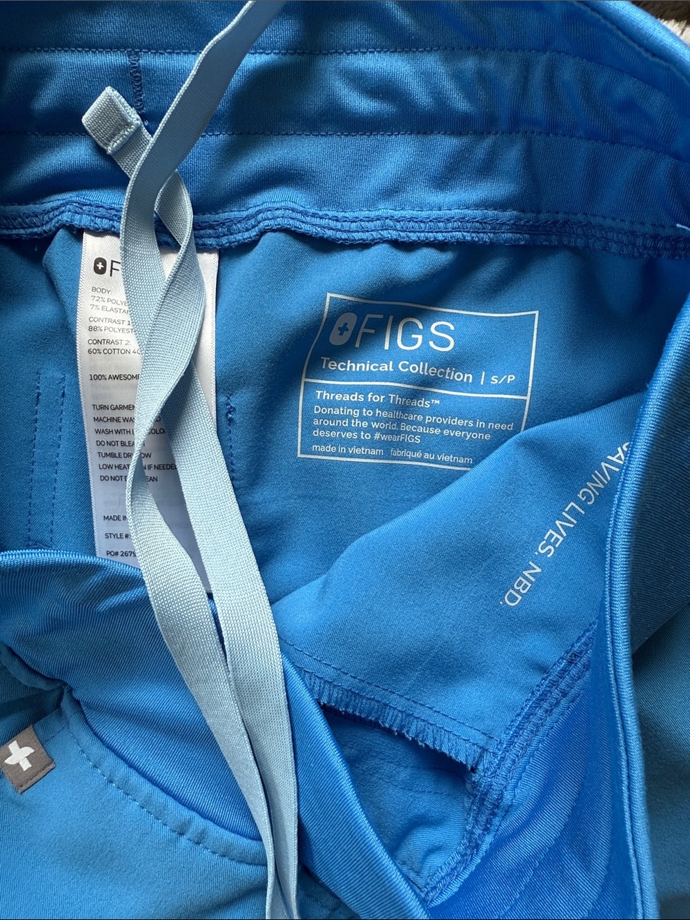 Figs women’s high waisted scrub bottoms lot like new “Ceil blue” - Picture 6 of 6
